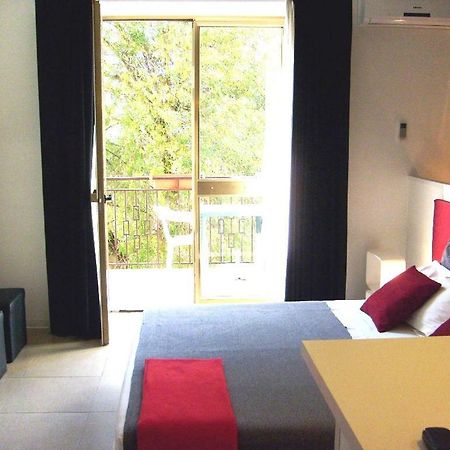 I Cugi Metropolis Apartment Bronte Exterior foto