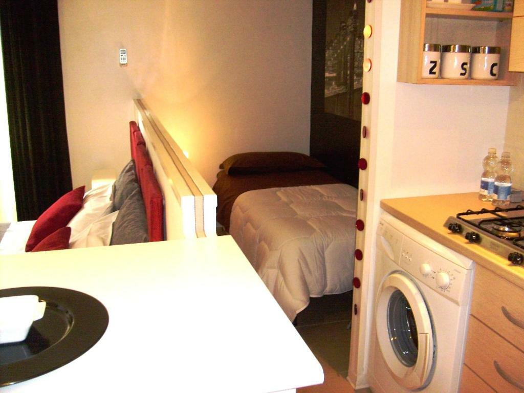 I Cugi Metropolis Apartment Bronte Exterior foto